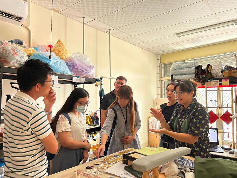 嘉義縣政府支持青年創業 11組團隊獲經費補助-4