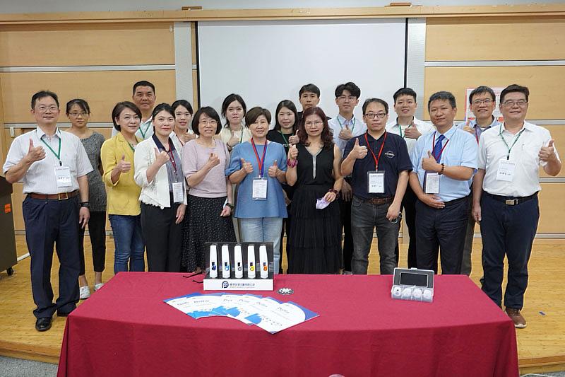 大葉大學保養品功效評估指標的選擇與皮膚檢測儀器的應用暨論壇，多家廠商共襄盛舉