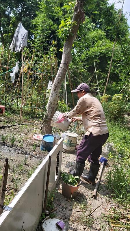 衛生局呼籲民眾應經常巡查住家環境，主動清除積水容器