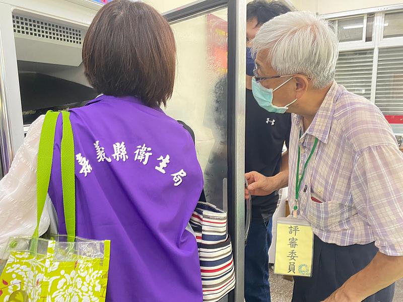 大專院校周邊餐飲業衛生評核出爐 56家獲頒衛生標章