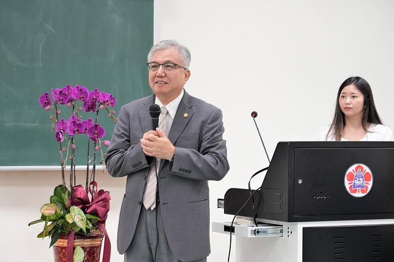 成大李俊璋副校長表示，本次的跨校、跨國、跨域合作，在癌症治療領域具有重要意義