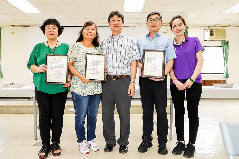 全台最幸福獸魂碑 嘉義縣家畜所祭拜獸魂碑傳承60年-4