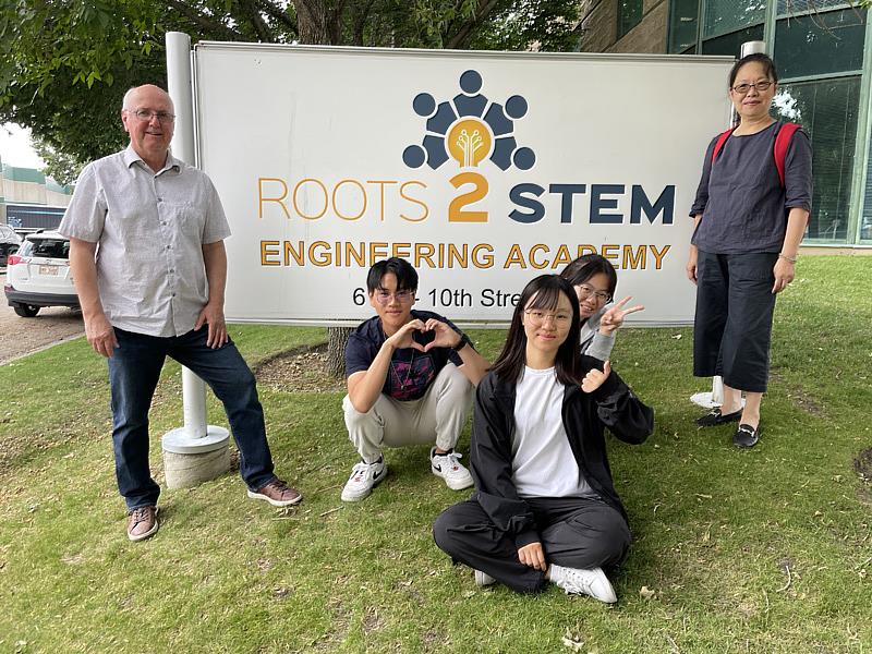 大葉大學學生暑假到加拿大的Roots 2 STEM實習