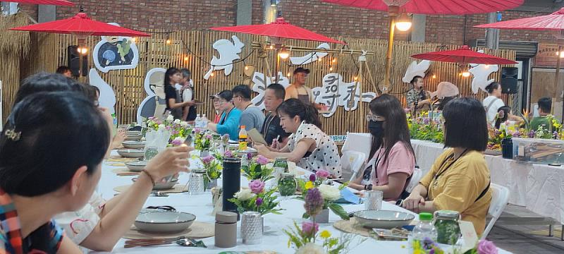 里港鄉定遠自治社區舉辦滇緬風情遊程體驗及餐桌饗宴，吸引不少民眾4