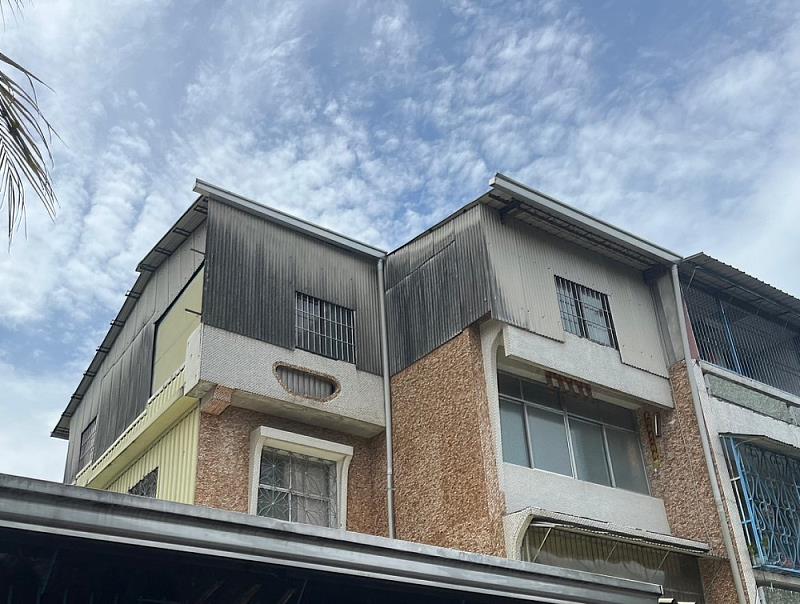 圖4、石綿側邊建材_0