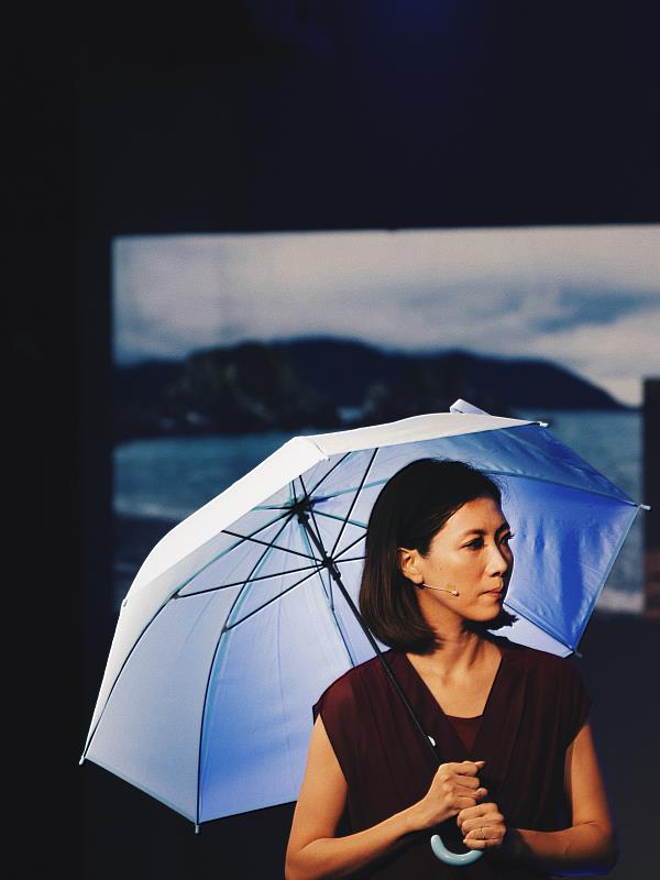 徐麗雯在《倒數婚姻》飾演因婚育而息影的女主角「婷婷」（攝影：徐欽敏）