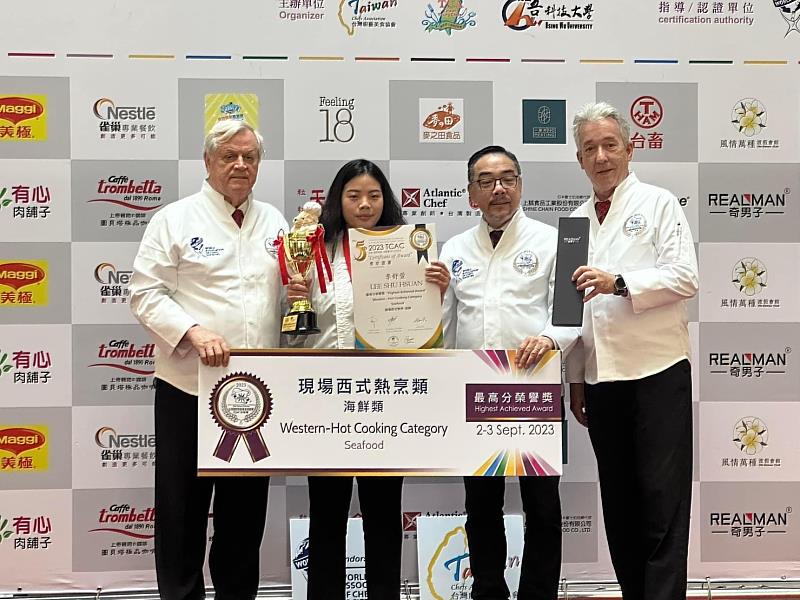 現場西式熱烹海鮮項目由李舒萱榮獲全場最高分。