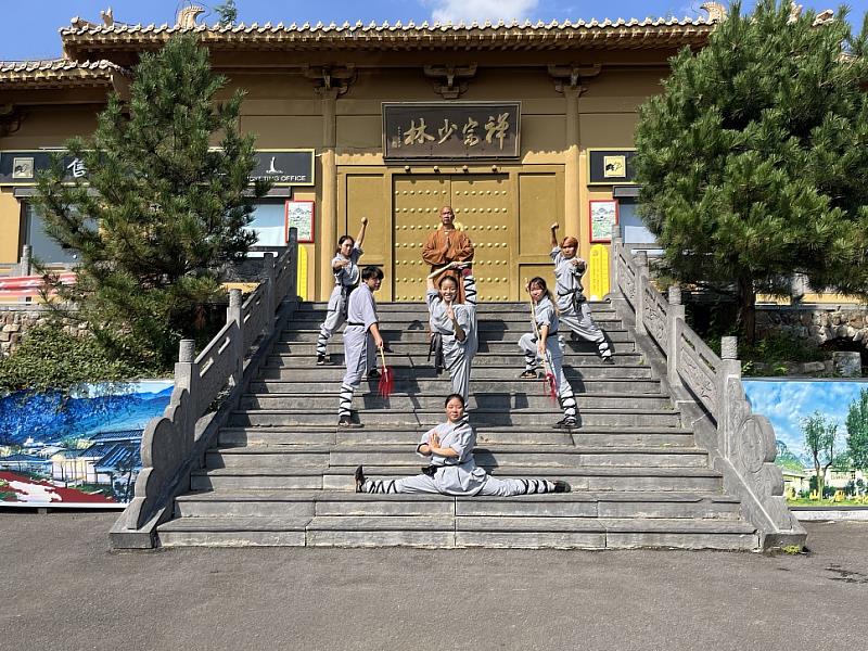 圖說三：學員前往玉皇廟