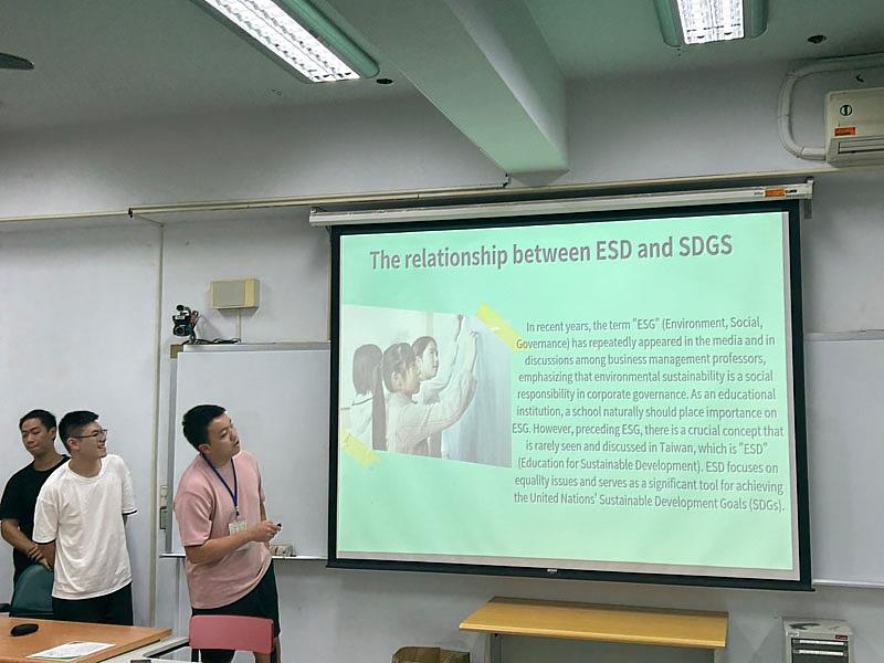 大葉大學2023跨文化英語新生營,簡報成果發表