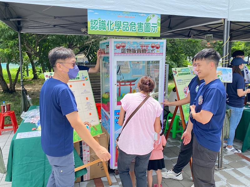 民眾熱情參與闖關活動-2
