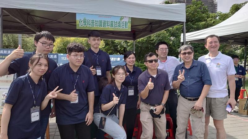 民眾熱情參與闖關活動-1