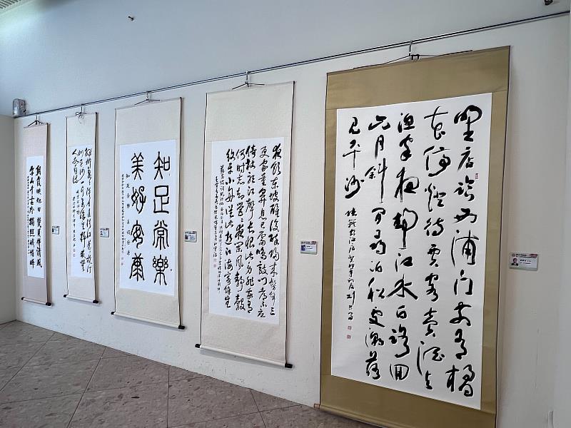 2023《新竹市書畫學會會員聯展》展場一隅。