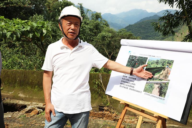 嘉義暴雨成災 翁章梁跑三鄉鎮勘災 感謝軍警消救援-觸口村嘉124線2.8K~6.5K