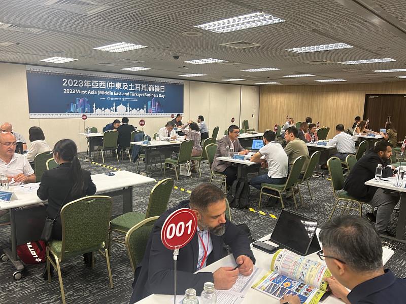 亞西商機日邀請中東暨土耳其重量級買主來台採購，洽談場面熱絡！(貿協提供)