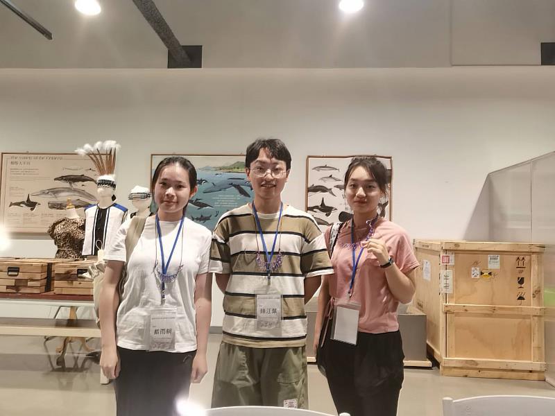 佛大中文系交換生加入蘭陽博物館與青年志工中心合辦的『蘭博考古偵探團』活動