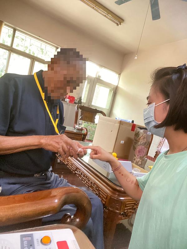 長者安全第一！嘉義縣政府推獨居老人救援連線-2