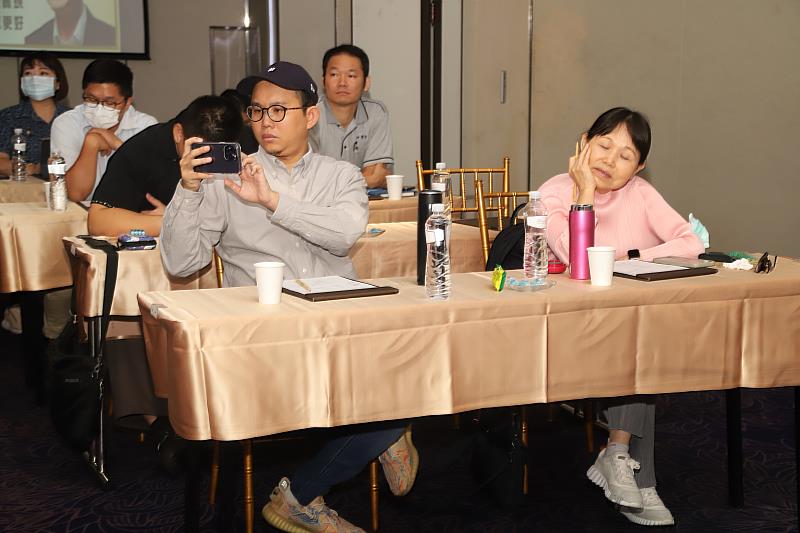 助企業二代接班！嘉義縣辦名人講堂