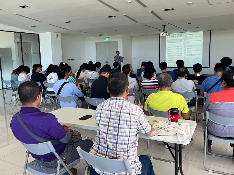 建構「廉城臺東，幸福家園」 臺東縣環保局邀請東檢主任檢察官講授誠信教育課程