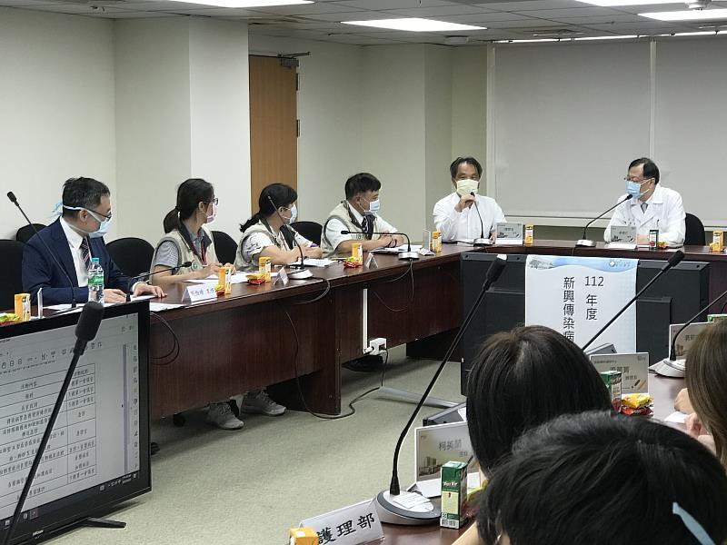 竹市衛生局局長陳厚全主持演練會議