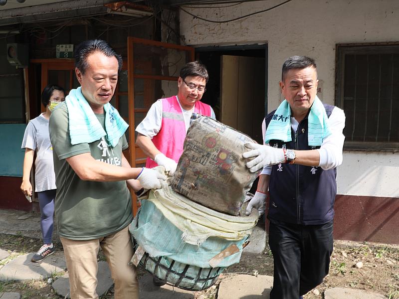 打造青年發想基地 新港鄉村里清潔大作戰 將舊宿舍活化再生