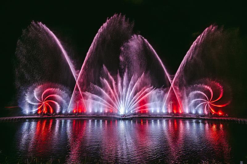 2023藍海生活節9/28璀璨登場  臺東活水湖水舞試展演吸睛 邀約大家中秋賞月看水舞