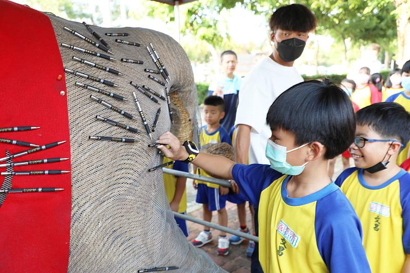 嘉義縣教師節祀禮祭孔大典　翁章梁擔任正獻官