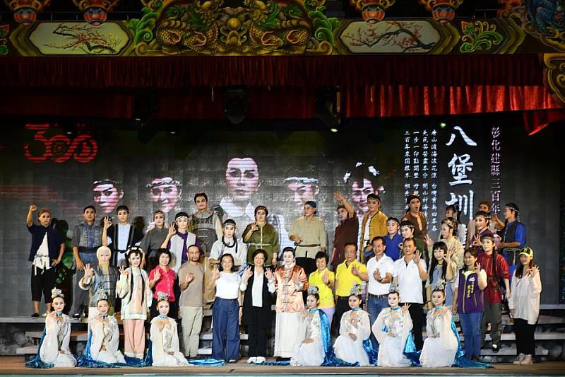 明華園演出大合照