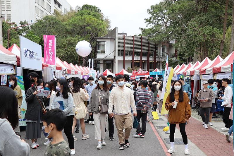 圖3：新竹市秋季校園徵才博覽會明日清華大學登場(資料照)。