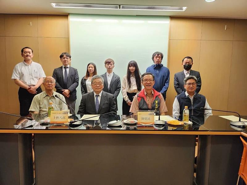 112年4月20日日本札幌國際大學董事長率團來訪育達科技大學