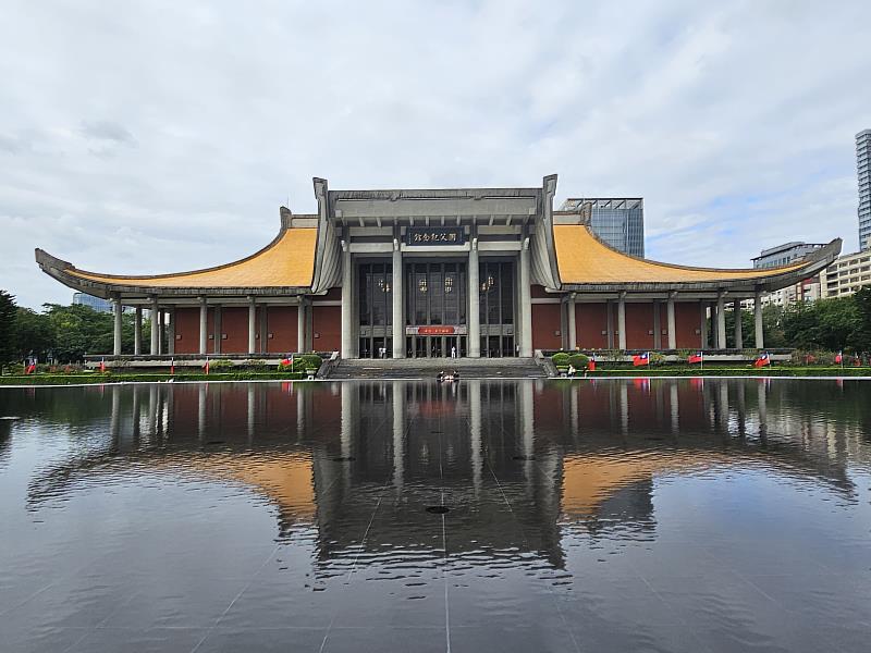 國父紀念館映池全貌