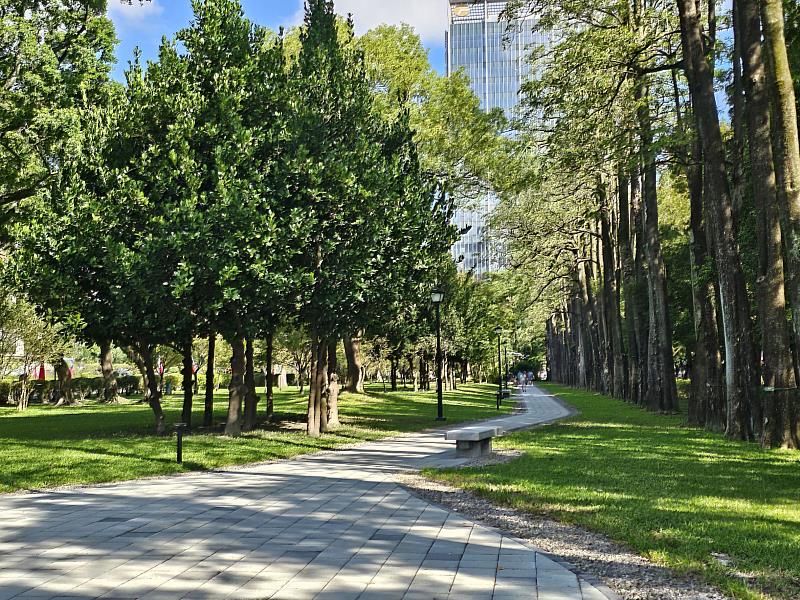 國父紀念館中山文化園區東側步道