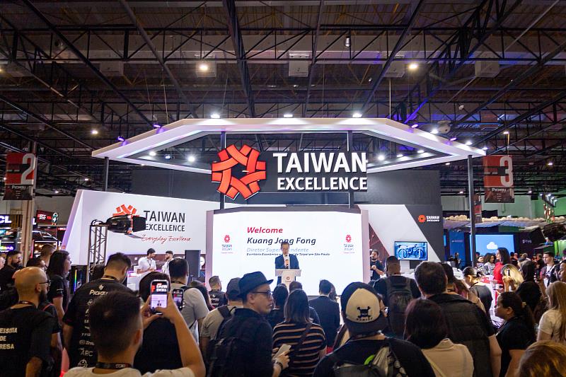 巴西電競展台灣精品發表會吸引眾多媒體與買主參加。(貿協提供)