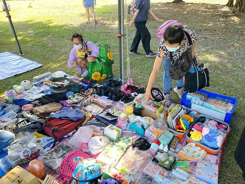 賦予舊物品新生命！臺東環保局3場次循環舊愛好物免廢市集 千位民眾參加