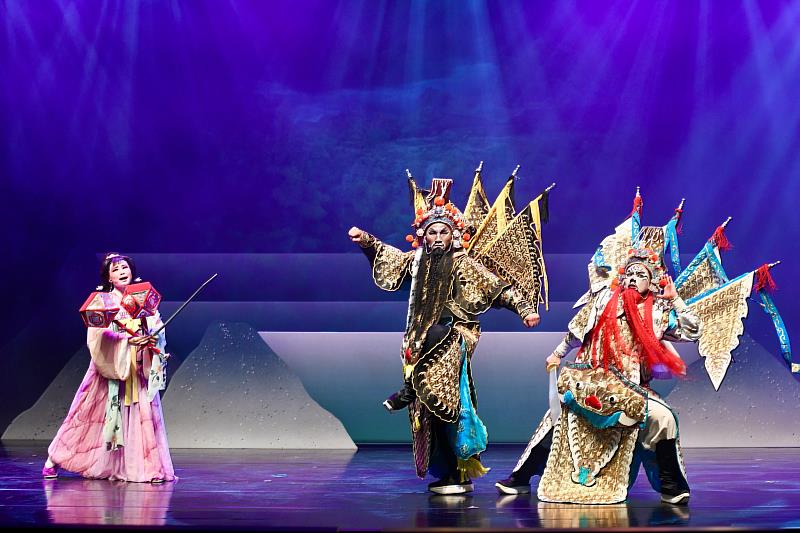 赴匈牙利外交返台的囝仔仙 「哪吒鬧龍宮」20日現身嘉義