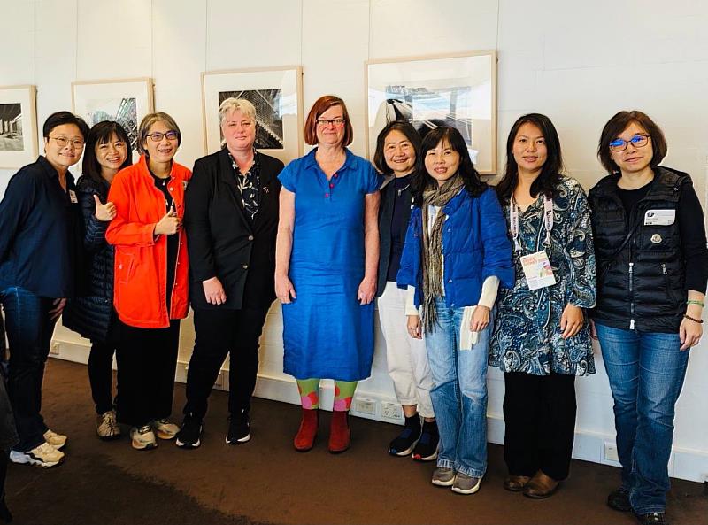 駐雪梨辦事處文化組陳芝儀組長偕黎天曌秘書陪同訪團拜會雪梨文化場館等單位