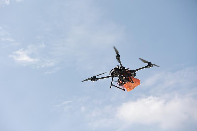 國防應用無人機挑戰賽　使用自主研發之關鍵技術及整合系統　充分展現民間國防科技的硬實力
