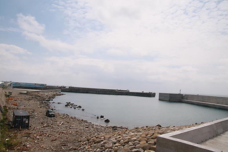 富岡、蘭嶼開元港設施相繼完成 饒慶鈴:臺東交通港區設施再升級 打造有序的候船環境