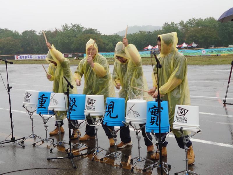 表演團體無畏風雨演出