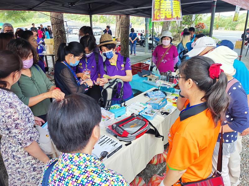救國團慶71週年團慶 台南市救國團義賣響應
