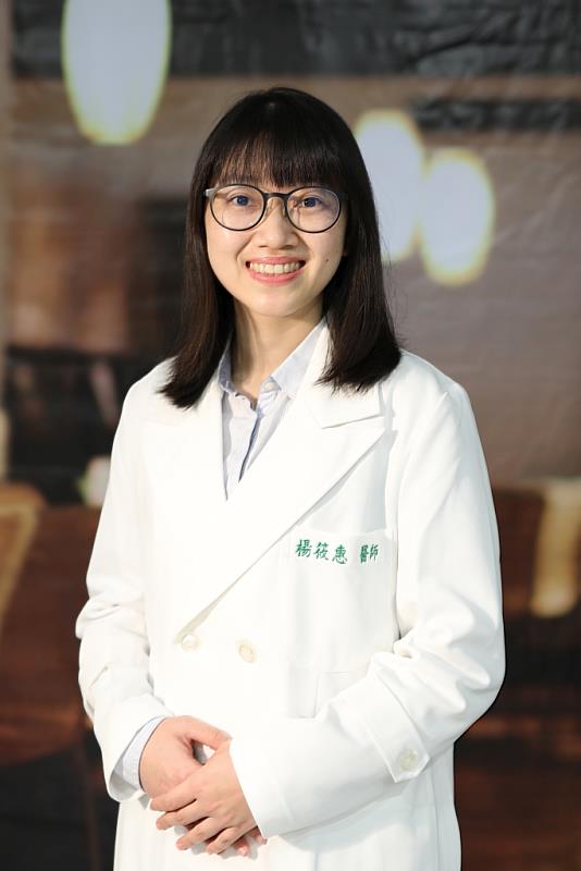 花蓮慈院小兒外科主治醫師楊筱惠是花東地區極少數的小兒外科醫師,承擔起守護東部兒童健康的責任。