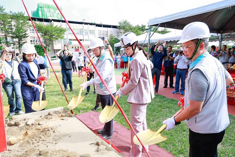 排除先前延宕問題，富禮國中射箭場館已決標開工，展現城市建設效率。