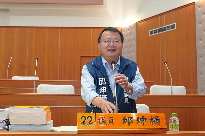 邱坤桶議員質詢   關心園區三期及二重交流道進度