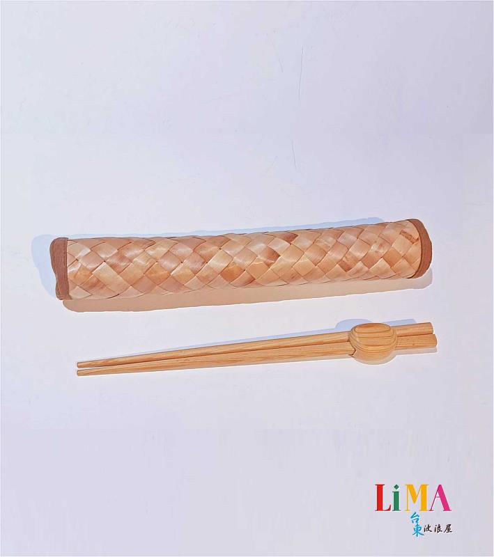 最有意思的原住民優質文創商品就在波浪屋15號櫃 LiMA有藝思「歡慶雙11購物節」歡迎大家來參觀！