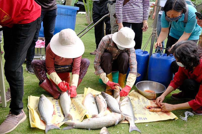 烏魚產業為新竹縣的特色伴手禮之一，11日將舉辦112年新竹縣烏魚產業文化推廣活動。