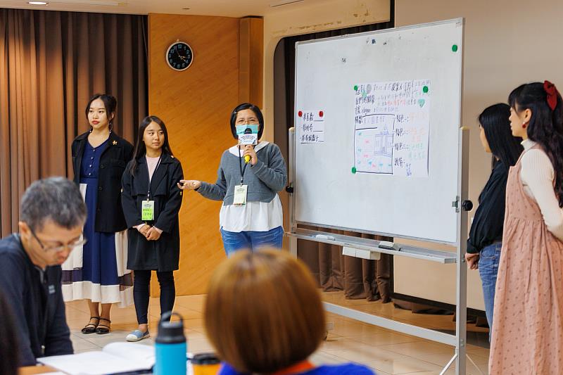 代表新北居民的組別學員發表行動博物館落地方案