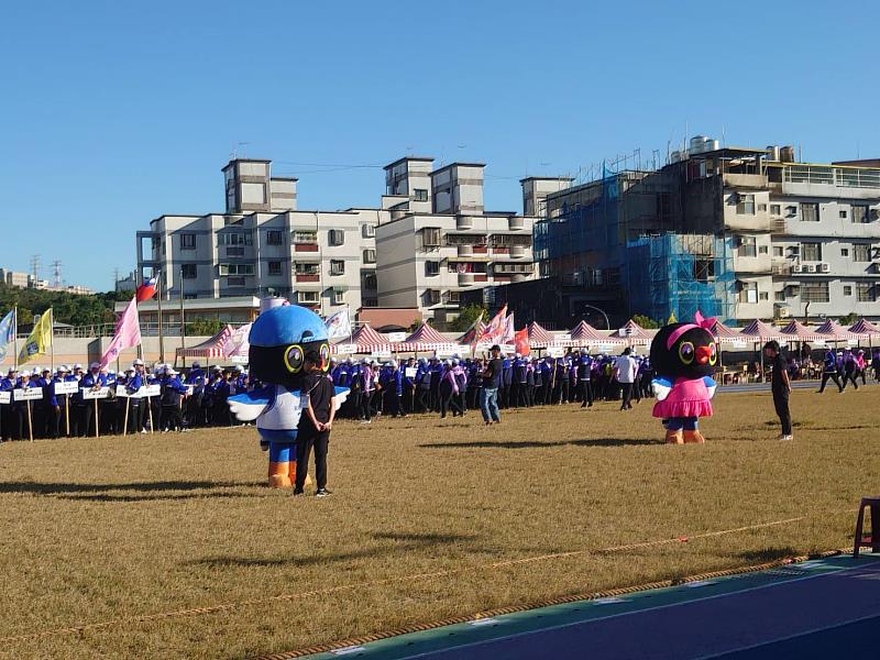 圖3 由吉祥物帶領三鄉運動員進場