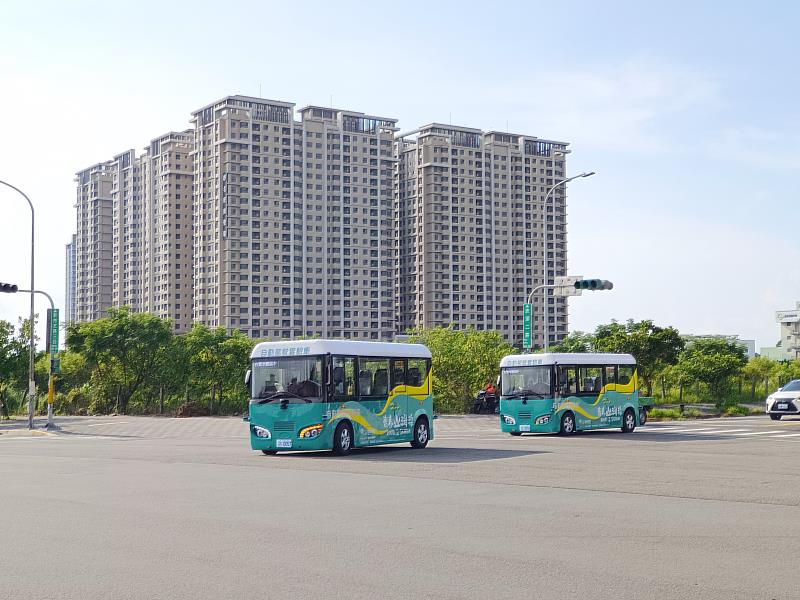 勤崴國際打造類捷運自駕服務，提供逾3000人搭乘。(圖／勤崴國際提供)