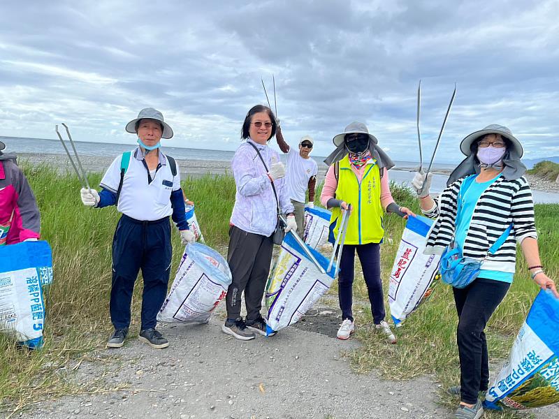 用行動守護臺東水環境! 環保局頒獎表揚績優巡守隊 感謝臺東水環境巡守隊的付出