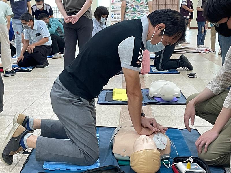 CPR+AED即刻救援 嘉義縣力推安心場所認證