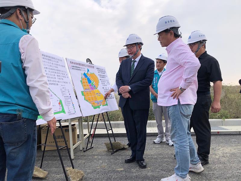 行政院副院長鄭文燦視察馬稠後園區 期望發展半導體園中園-5